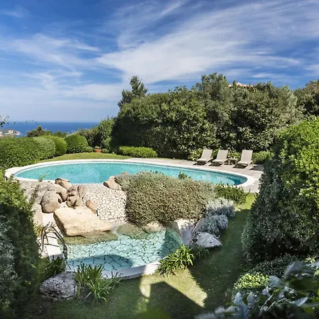 Pevero Vista Mare Con Piscina E Palestra *