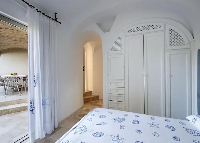 ヴィラ Pevero Vista Mare Con Piscina E Palestra アッビアドリ