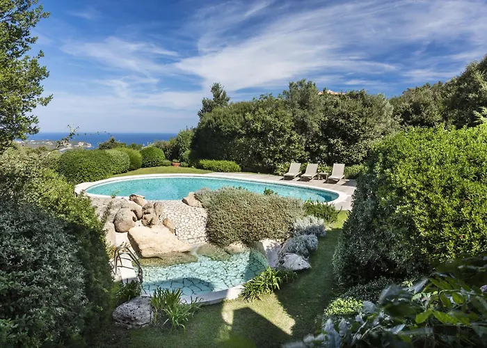 Pevero Vista Mare Con Piscina E Palestra *