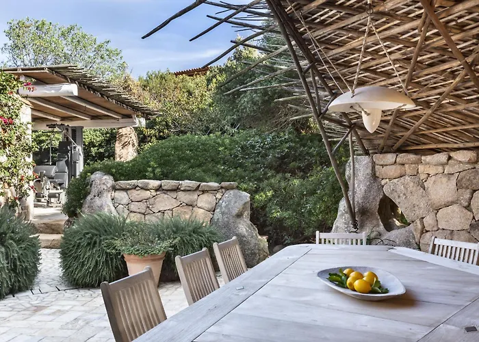 Pevero Vista Mare Con Piscina E Palestra ヴィラ *