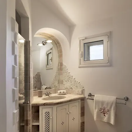 Pevero Vista Mare Con Piscina E Palestra Villa