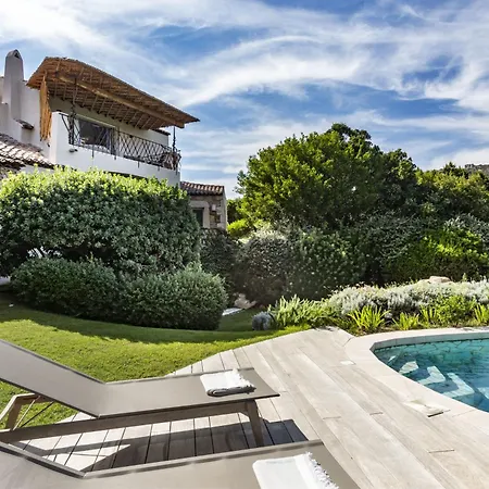 Pevero Vista Mare Con Piscina E Palestra Abbiadori